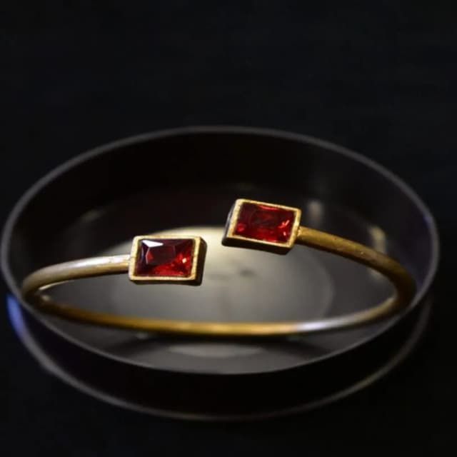 Red Stone Bracelet, ஐம்பொன் சிவப்பு கல் காப்பு, పంచ లోహం ఎరు...