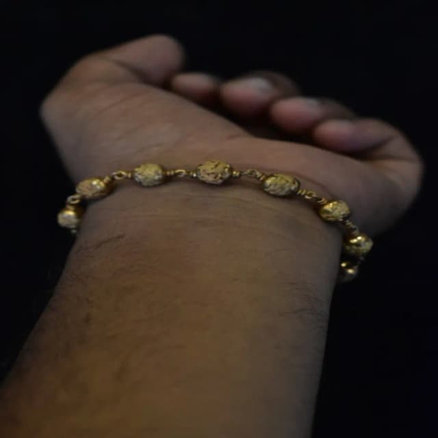 Brown Rudraksham Bracelet, ஐம்பொன் பழுப்பு ருத்ராட்சம் கைச்ச...