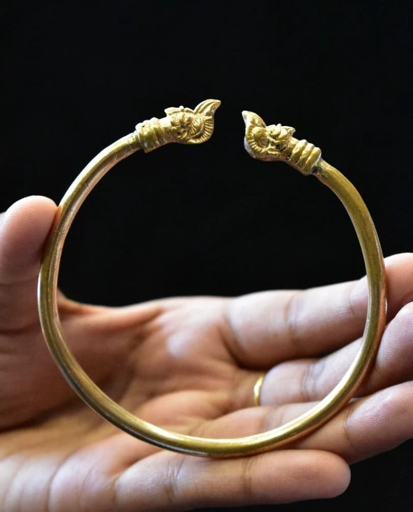 Yazhi Bracelet, ஐம்பொன் யாழி காப்பு, పంచలోహం యాజి కడియం, പഞ്ചലോഹം യാഴി ഇടിവള 