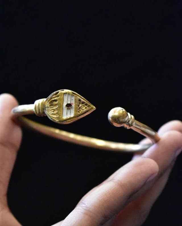 Vel Ball Bracelet, ஐம்பொன் வேல் பால் காப்பு, పంచలోహం వేల్ బా...